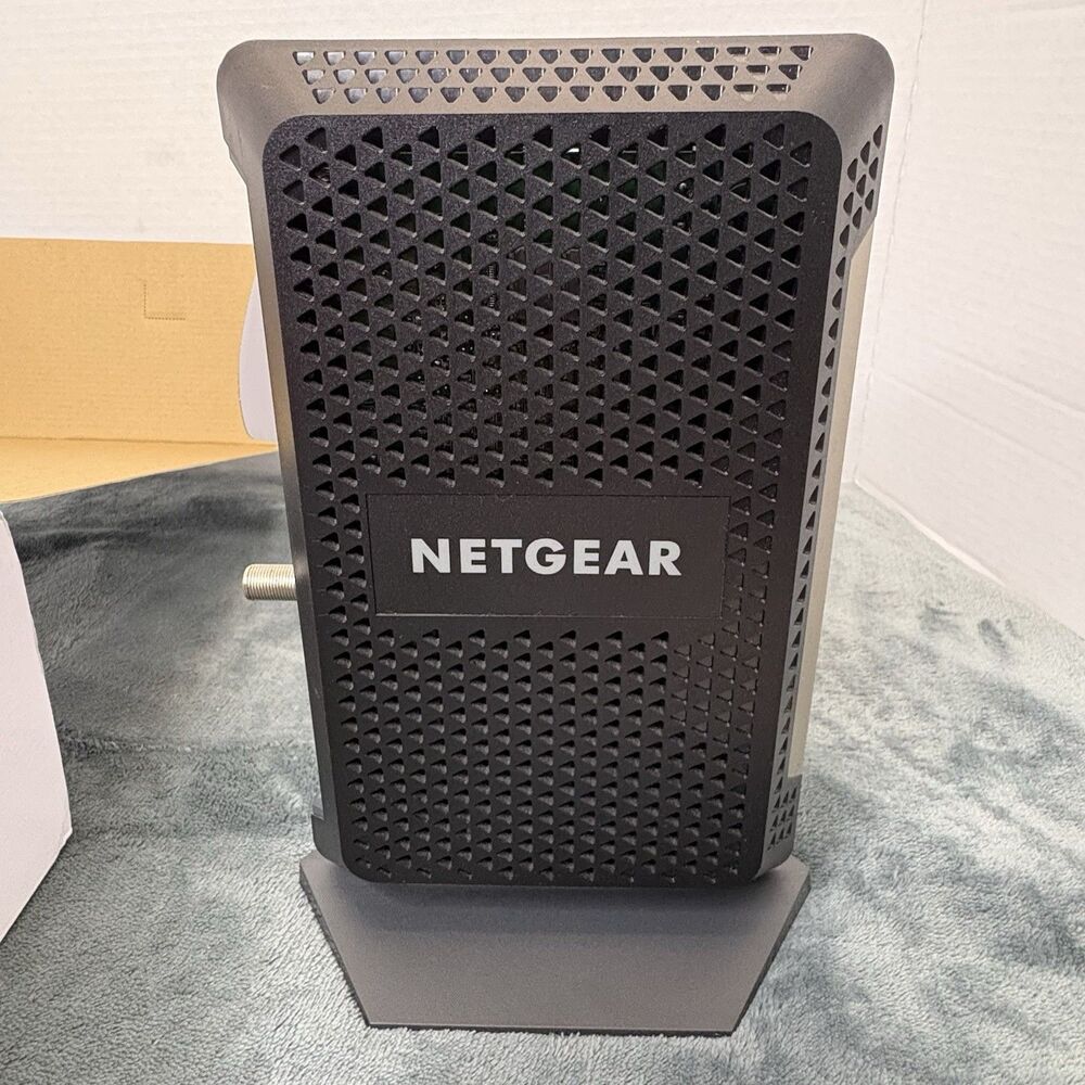 NETGEAR CM1000 High-Speed Cable Modem (Upto 6 Gbps) - Picture 9 of 16